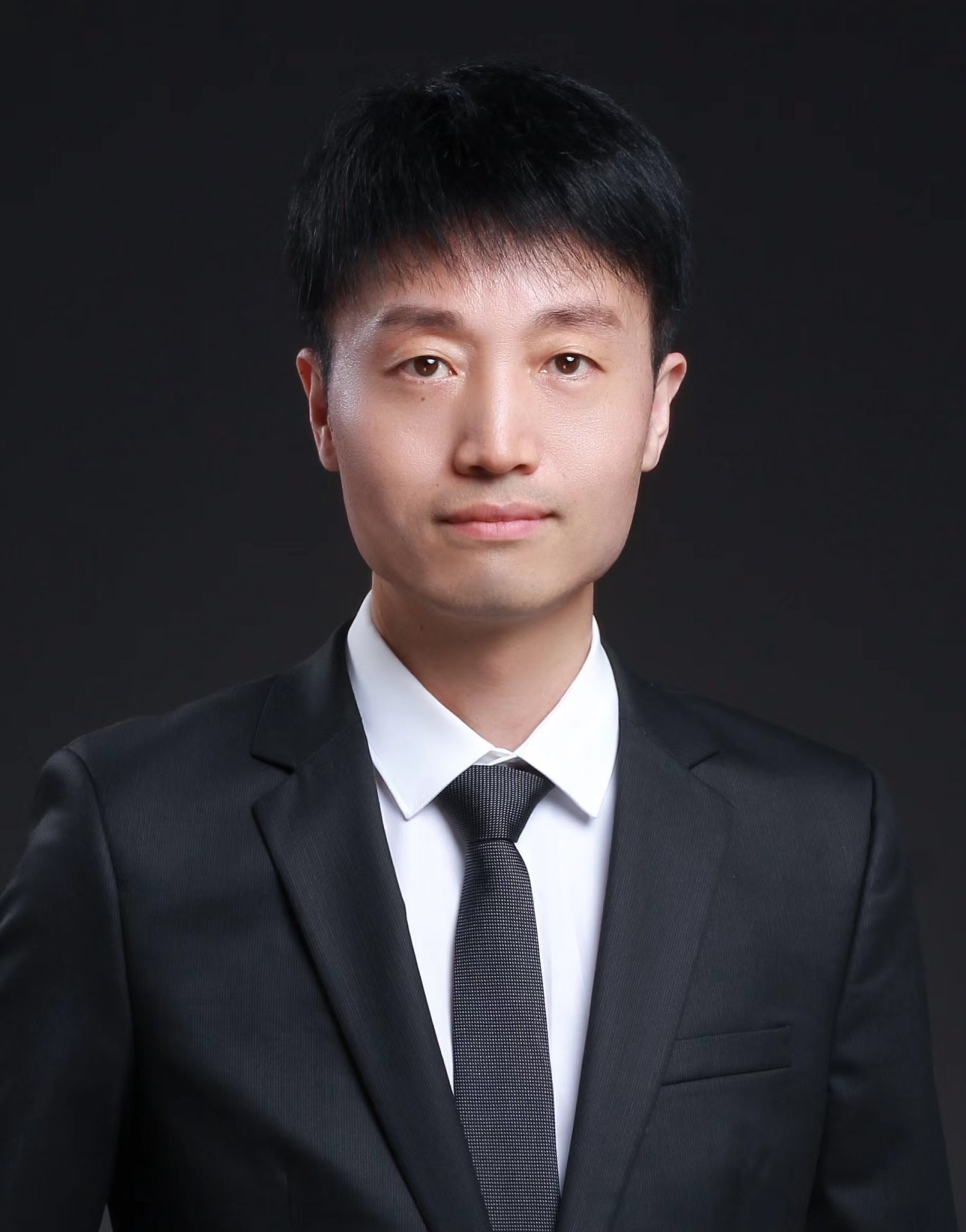 牵头组织暗光子实验