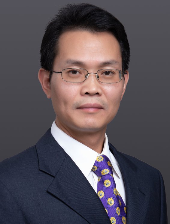 研发硅径迹探测器